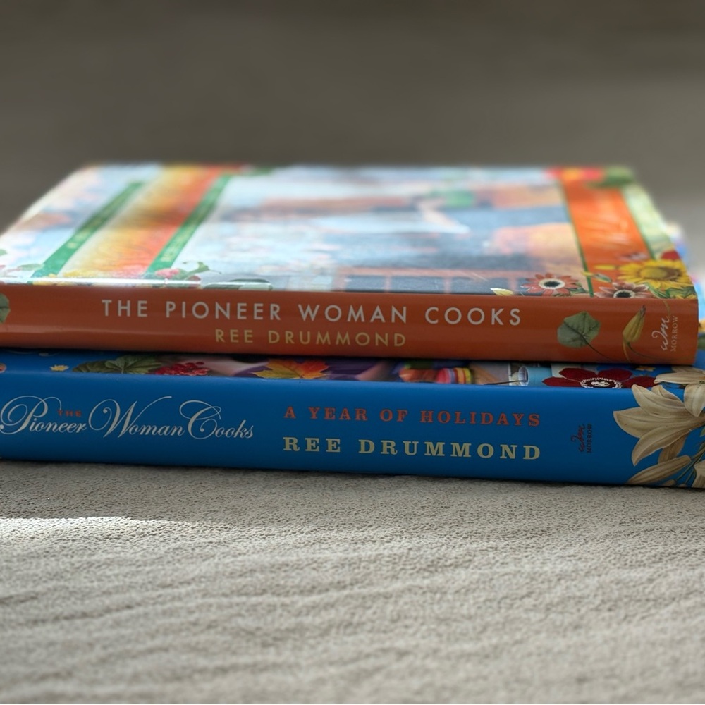 The Pioneer Woman Cooks Cookbook Set of 2